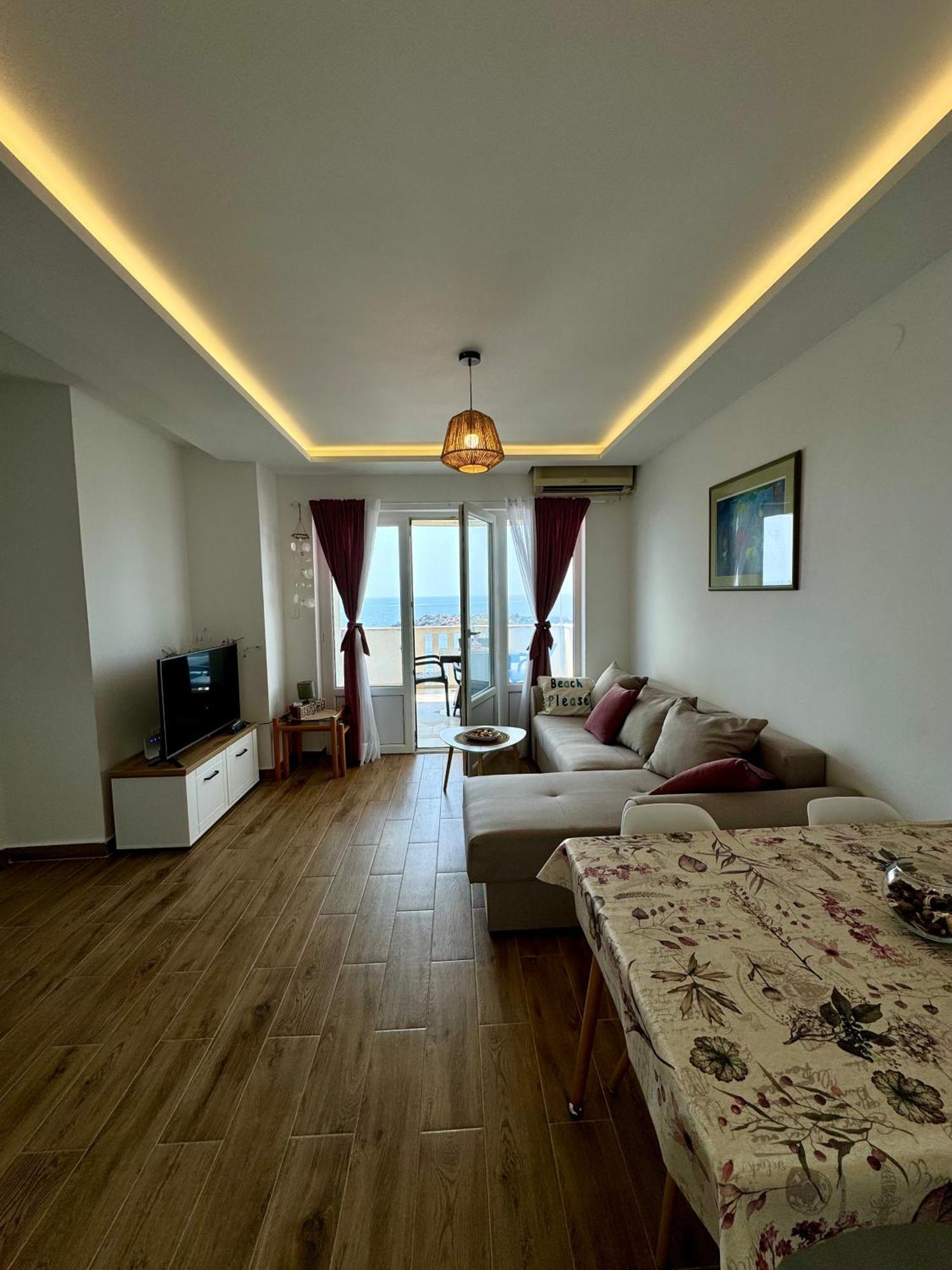 Pine&Sea Beach Retreat Sveti Stefan Eksteriør bilde