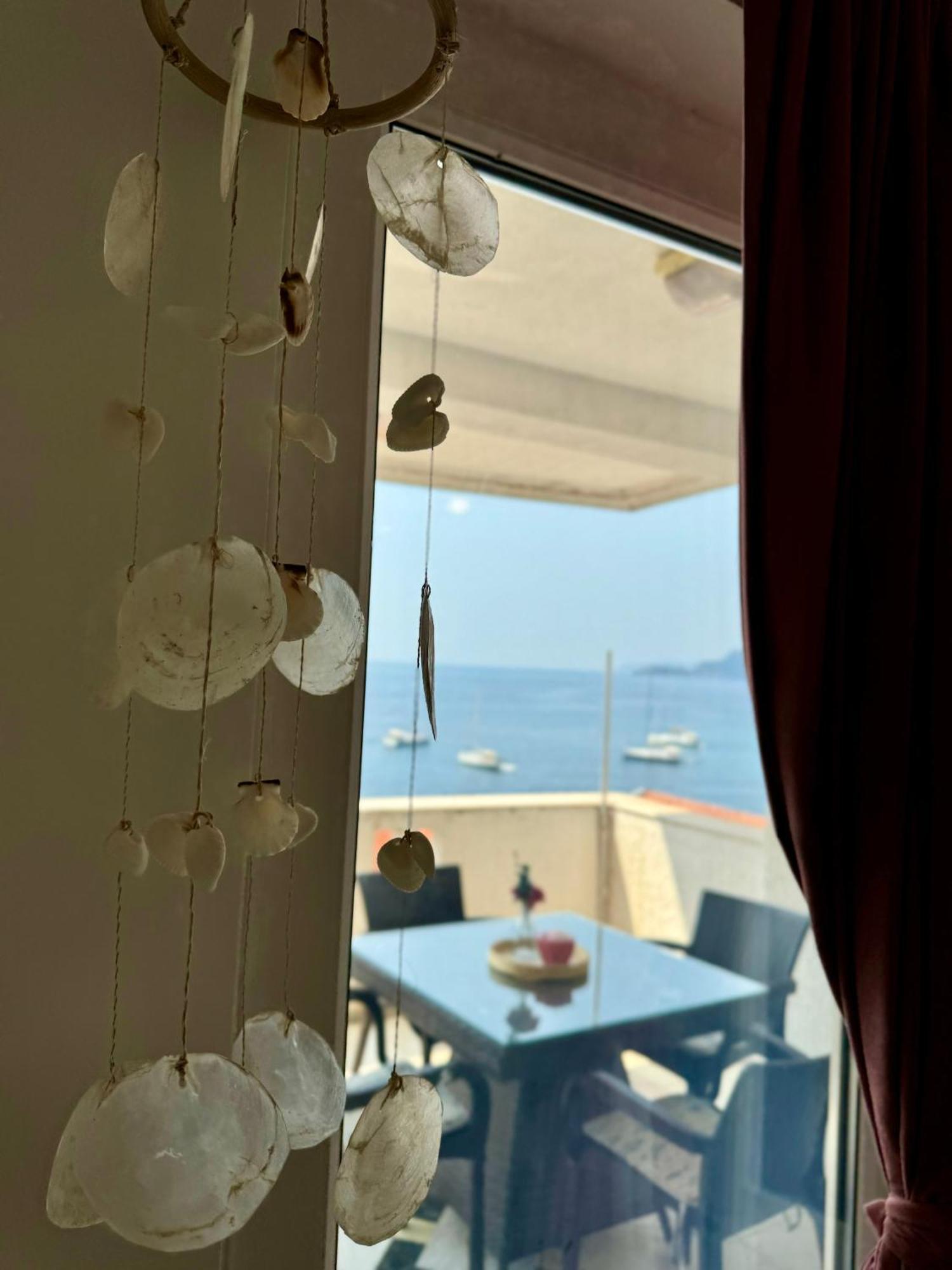 Pine&Sea Beach Retreat Sveti Stefan Eksteriør bilde